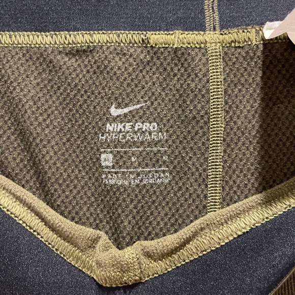 Nike green leggings - Picture 4 of 4